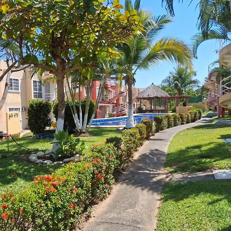 Ixtapa Al Mejor Precio, "Casa Las Conchas" Zihuatanejo Eksteriør billede